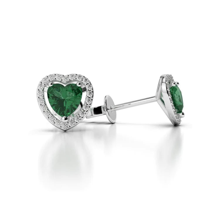Verde Smeraldo taglio cuore da 3.80 carati con orecchini a bottone con diamanti rotondi