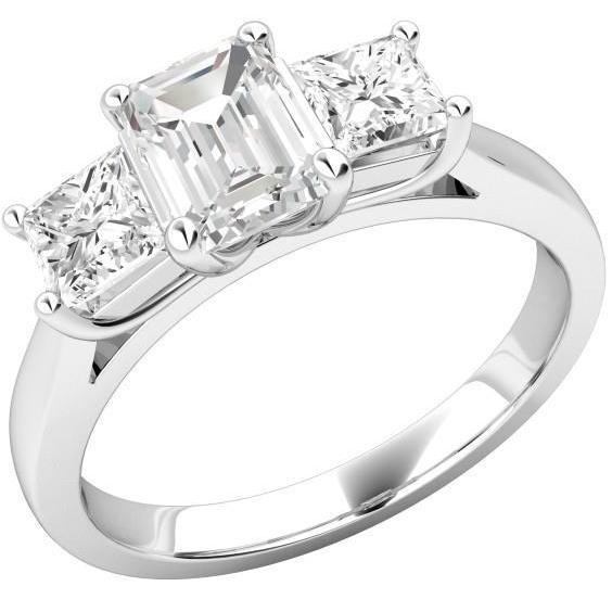 Vero Anello In Oro Bianco 14K Con Smeraldo E Principessa 3 Pietre Da 4.25 Ct