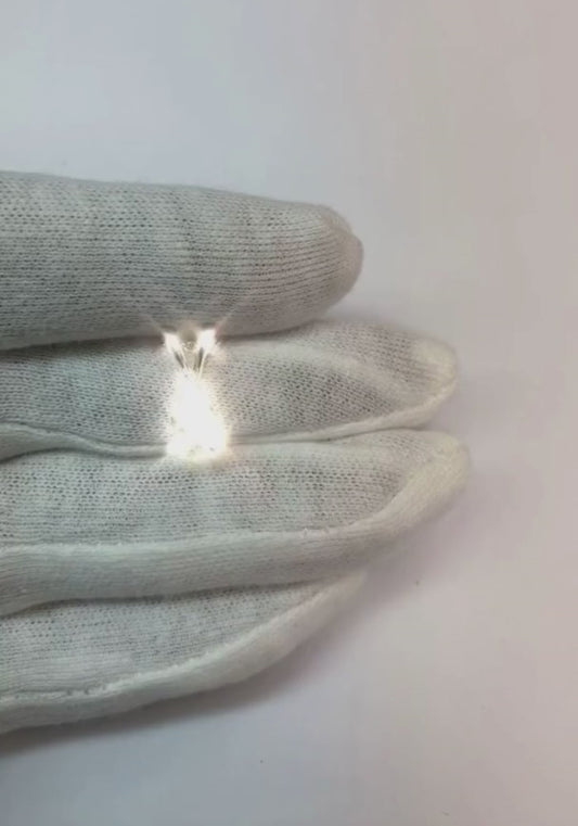 Pendente per collana con diamante solitario taglio a pera da 1 carato in oro bianco 14K