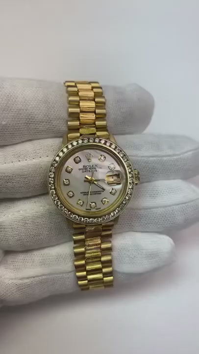 orologio presidenziale Rolex da donna lunetta in madreperla presidente oro giallo