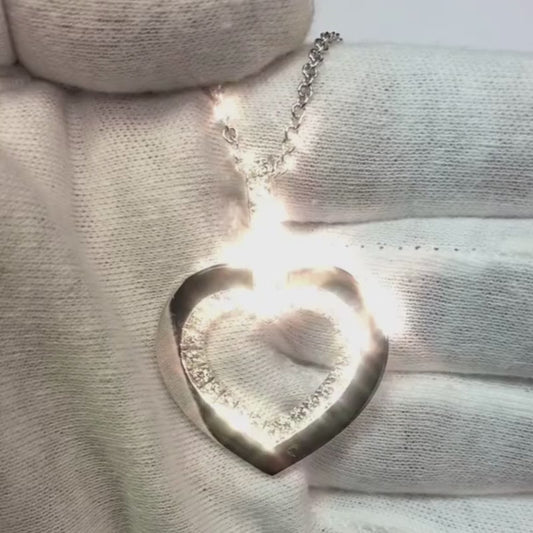 Collana con pendente a cuore con diamante taglio rotondo da 1,60 carati in oro bianco 14 carati