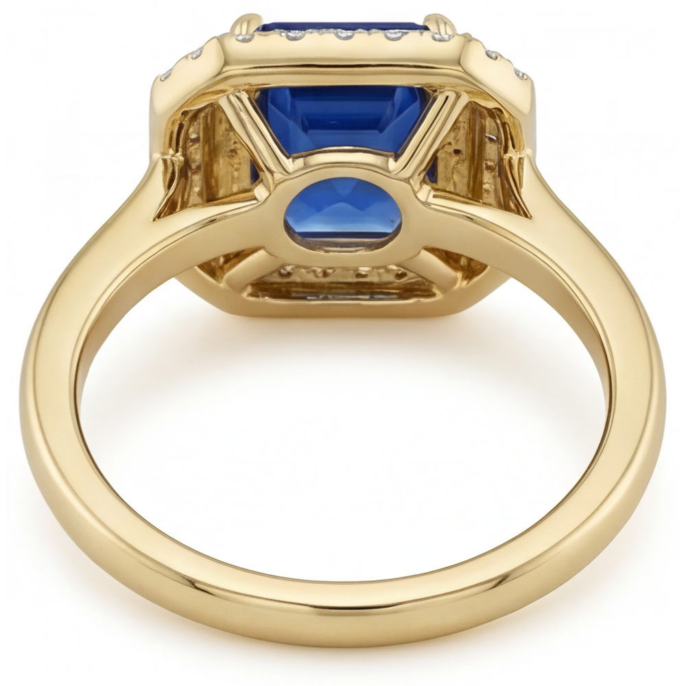 Zaffiro Blu Reale Anello con Gemma 4 carati Oro Giallo 14K – vista dall'alto