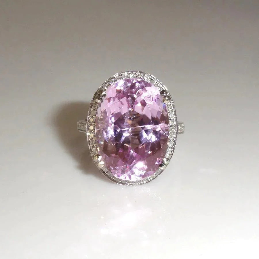 Anello con Pietre Preziose Kunzite