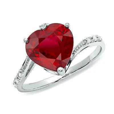 Anello da 7.20 ct con rubini rossi a taglio cuore e diamanti rotondi in oro bianco 14 carati - harrychadent.it