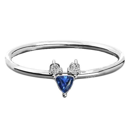 Anello da donna con tre pietre zaffiro taglio trilioni e diamanti 0.75 carati - harrychadent.it