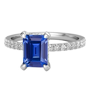 Anello di fidanzamento in oro con zaffiro blu smeraldo e pavé di diamanti 2.50 carati - harrychadent.it
