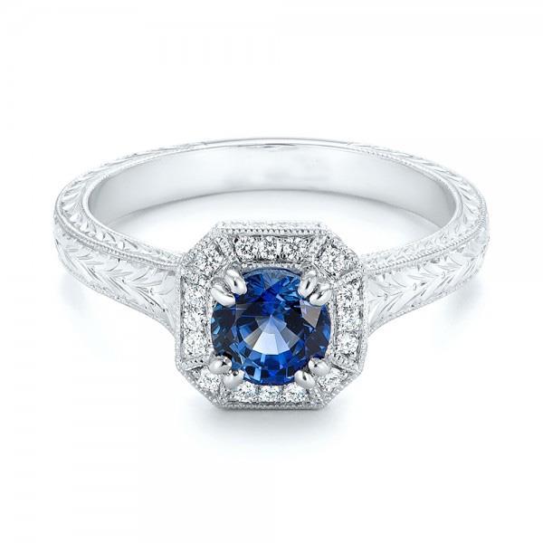 Anello solitario con accento in oro bianco con zaffiro da 3.75 ct e diamanti - harrychadent.it