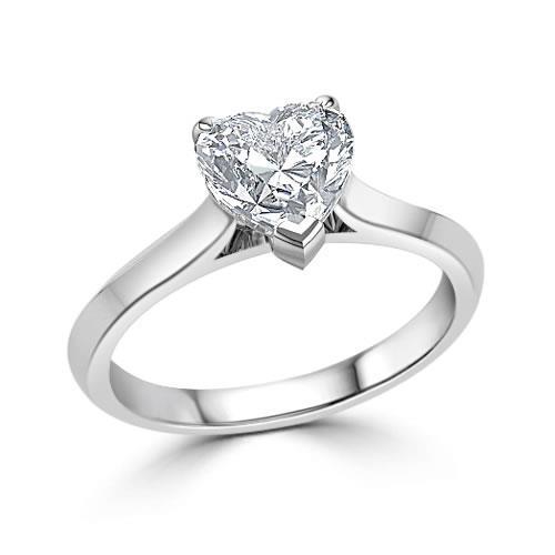 Anello solitario per anniversario in oro bianco con diamante a forma di cuore da 2.25 ct - harrychadent.it