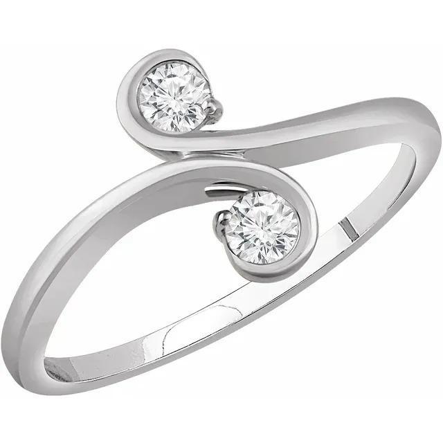 Gioielli Art Nouveau Nuovo anello di diamanti Toi et Moi a due pietre