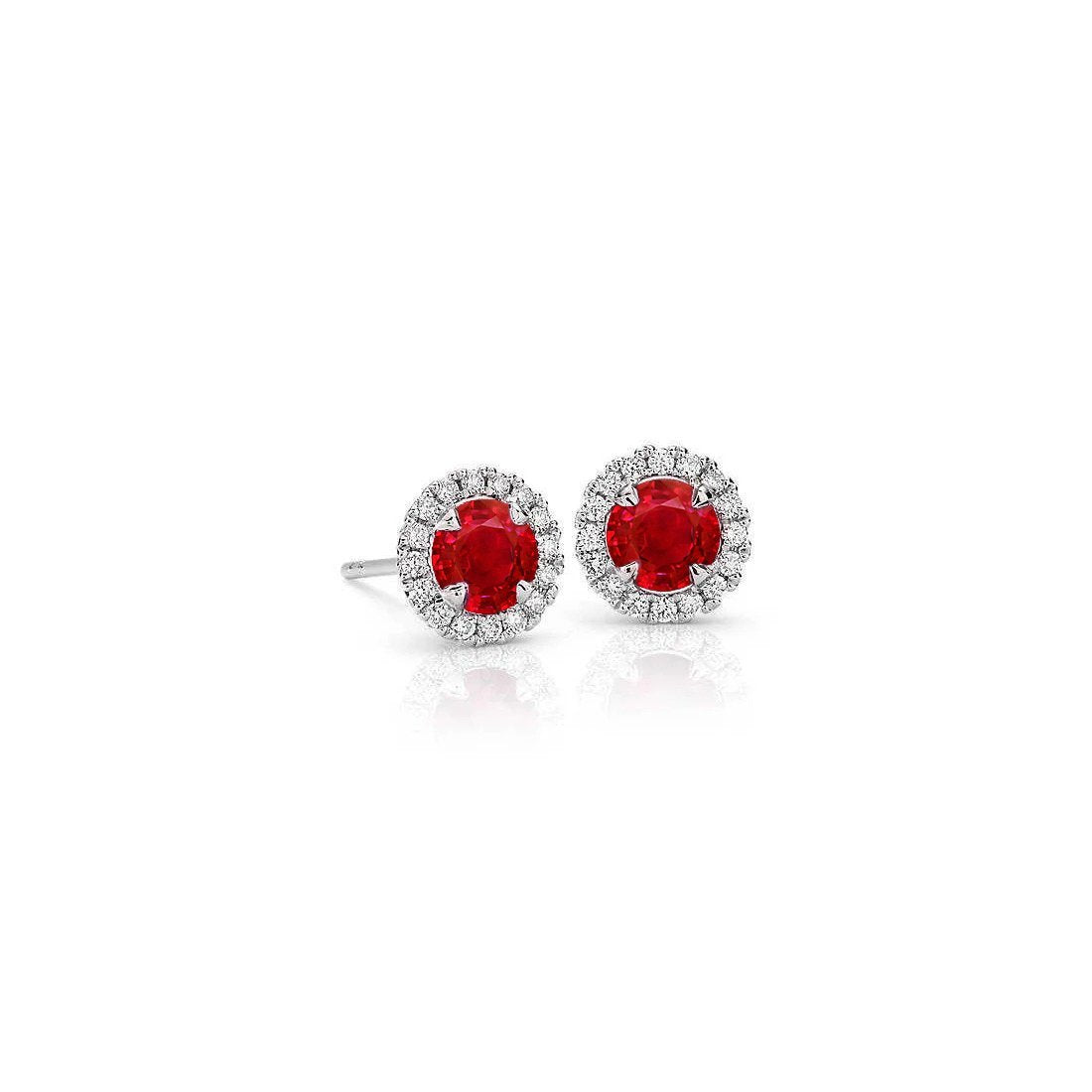 Orecchini Halo Studs Oro Bianco Taglio Rotondo 3,80 Ct. Rubino Con Diamanti - harrychadent.it