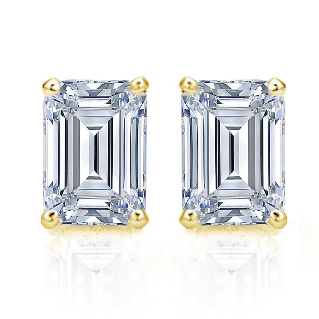 Orecchini a bottone con diamanti grandi 6 carati con taglio smeraldo. gioielli da donna - harrychadent.it