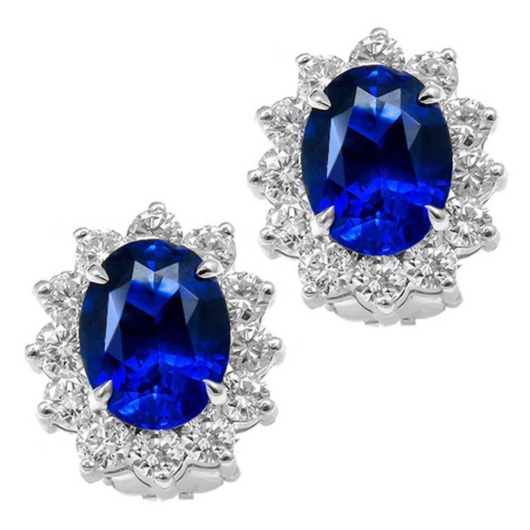 Orecchino a bottone con zaffiro dello Sri Lanka taglio ovale e diamante 4.50 ct - harrychadent.it