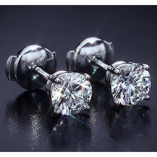 Orecchino a lobo con diamante rotondo a quattro punte 2.50 carati in oro bianco 14K - harrychadent.it