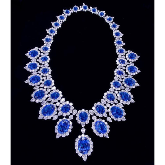 Oro bianco 291,17 ct. Gioielli con collana di zaffiri blu e diamanti bianchi - harrychadent.it