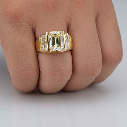 Diamante Fine Anello Uomo 8 carati 10K Yellow Gold – vista angolare