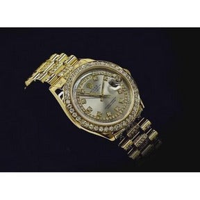 12ct. Orologio personalizzato in oro giallo 