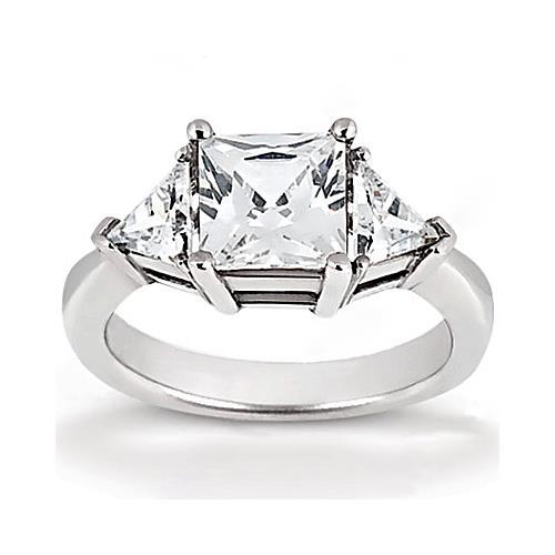 1.75 Carati.  Anello Con Genuino Diamante Taglio Principessa Con Tre Pietre