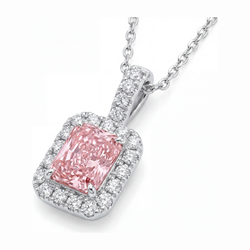 Collana con Pendente Halo con Diamante Rosa da Laboratorio Taglio Radiant da 2,25 Carati in Oro Bianco 14 Carati
