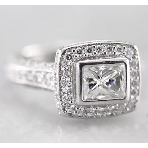 2 Carati Halo Princess Naturale Diamond Ring F Vs1 Vvs1 Oro Bianco 14K