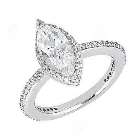 2,12 Ct. Marquise Center Vero Diamond Ring Halo WG Novità