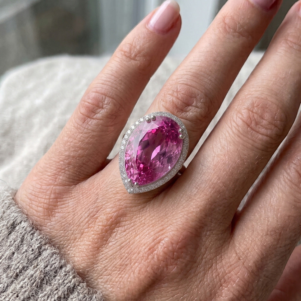 24.45 carati pera rosa kunzite con diamante fede nuziale oro bianco