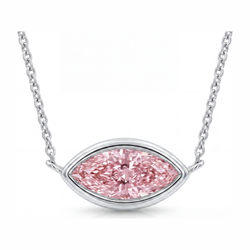 Collana con pendente a lunetta con diamante rosa marquise da laboratorio 3,5 carati in oro bianco 14K
