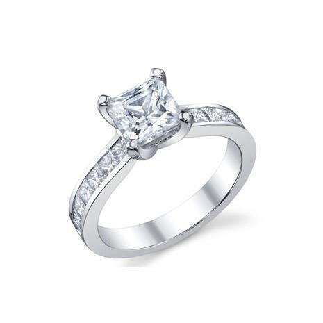 Fatto a mano Anello Solitario con Accenti 3,50 carati – vista principale