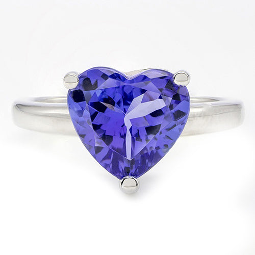 4 Carati Tanzanite Cuore Anello