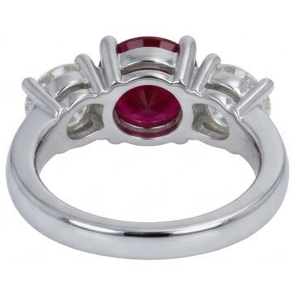 4 ct Anello da donna in Oro Bianco con 3 Pietre di Rubini e Rotondo Diamanti