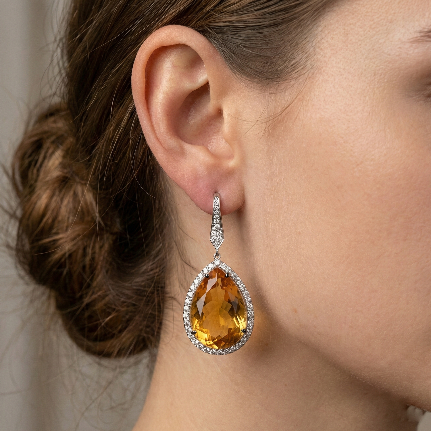 Squisito Citrino Gemstone Earring 48,88 carati – vista profilo
