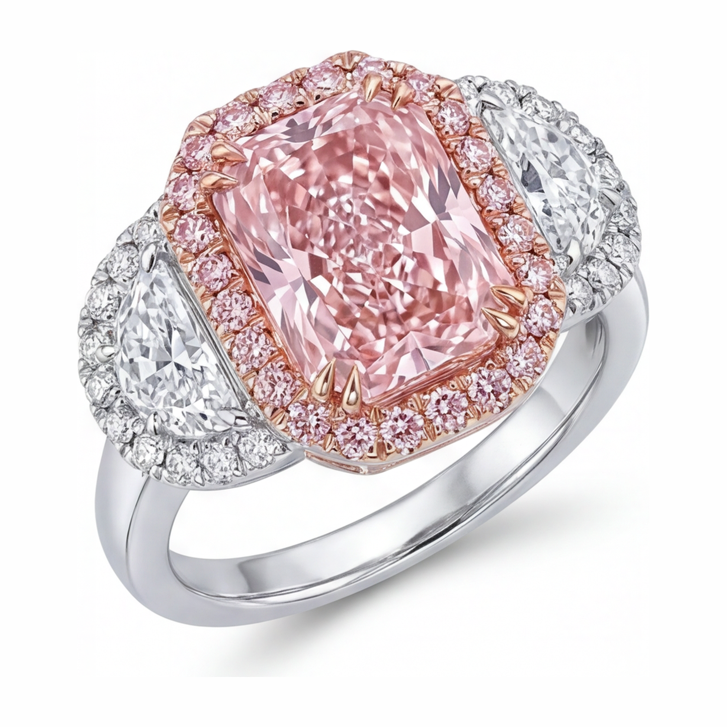 Anello di Fidanzamento con Diamante Rosa da Laboratorio da 5,5 Carati Taglio Radiant Halo a Fascia Liscia in Oro Bianco 14K