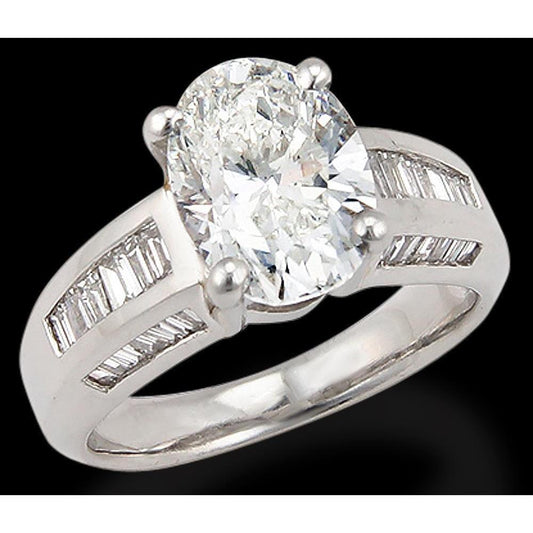 7.50 Ct. Anello Solitario Con Genuino Diamante Ovale Con Accenti