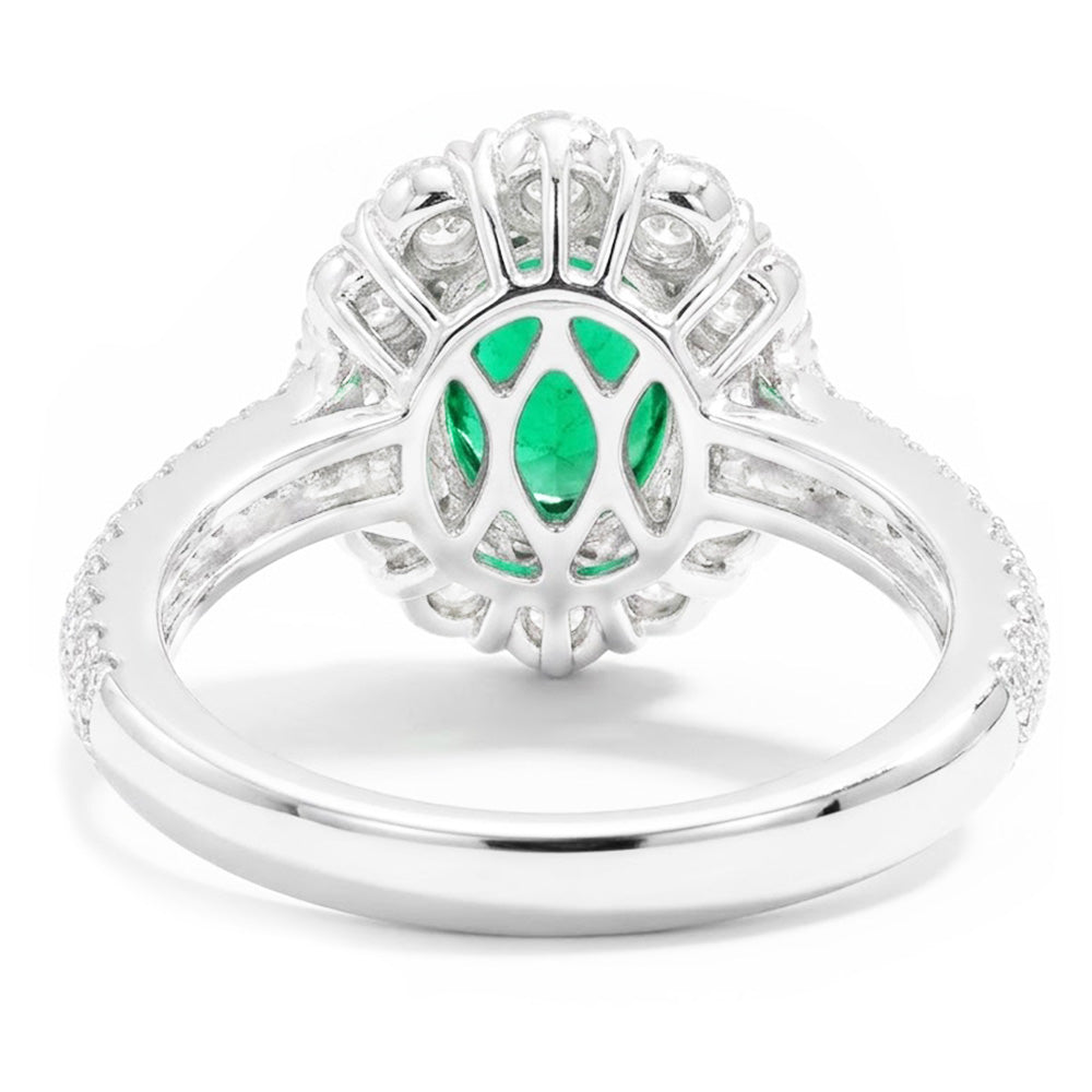 8 carati verde smeraldo e diamanti anello di fidanzamento in oro bianco 14k