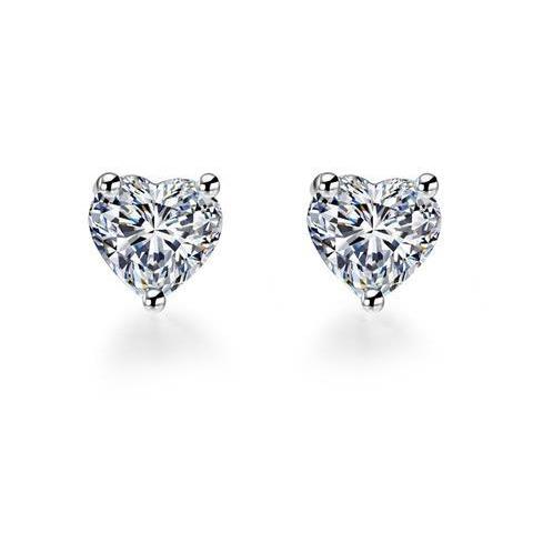 A Forma Di Cuore Orecchini Di Naturale Diamanti