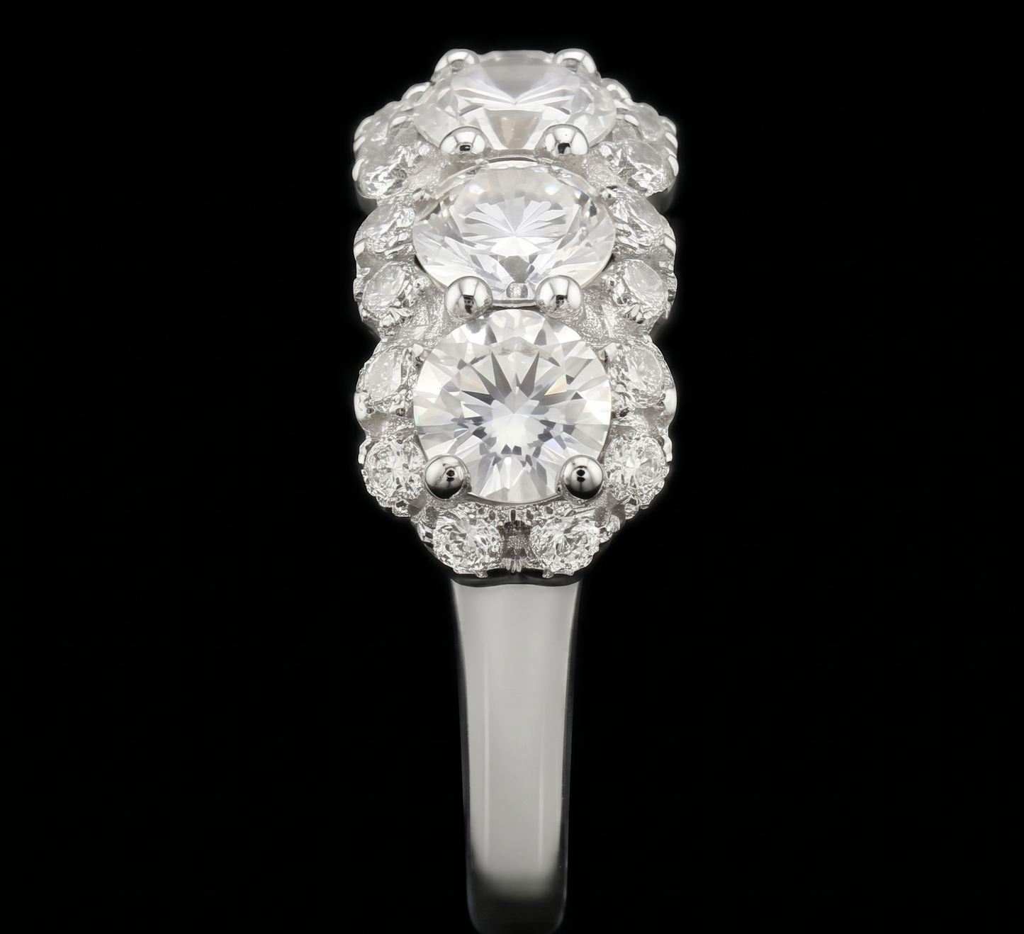 Anello Anniversario Da Donna Con Genuino Diamante Rotondo Da 2.50 Carati In Oro Bianco 14k