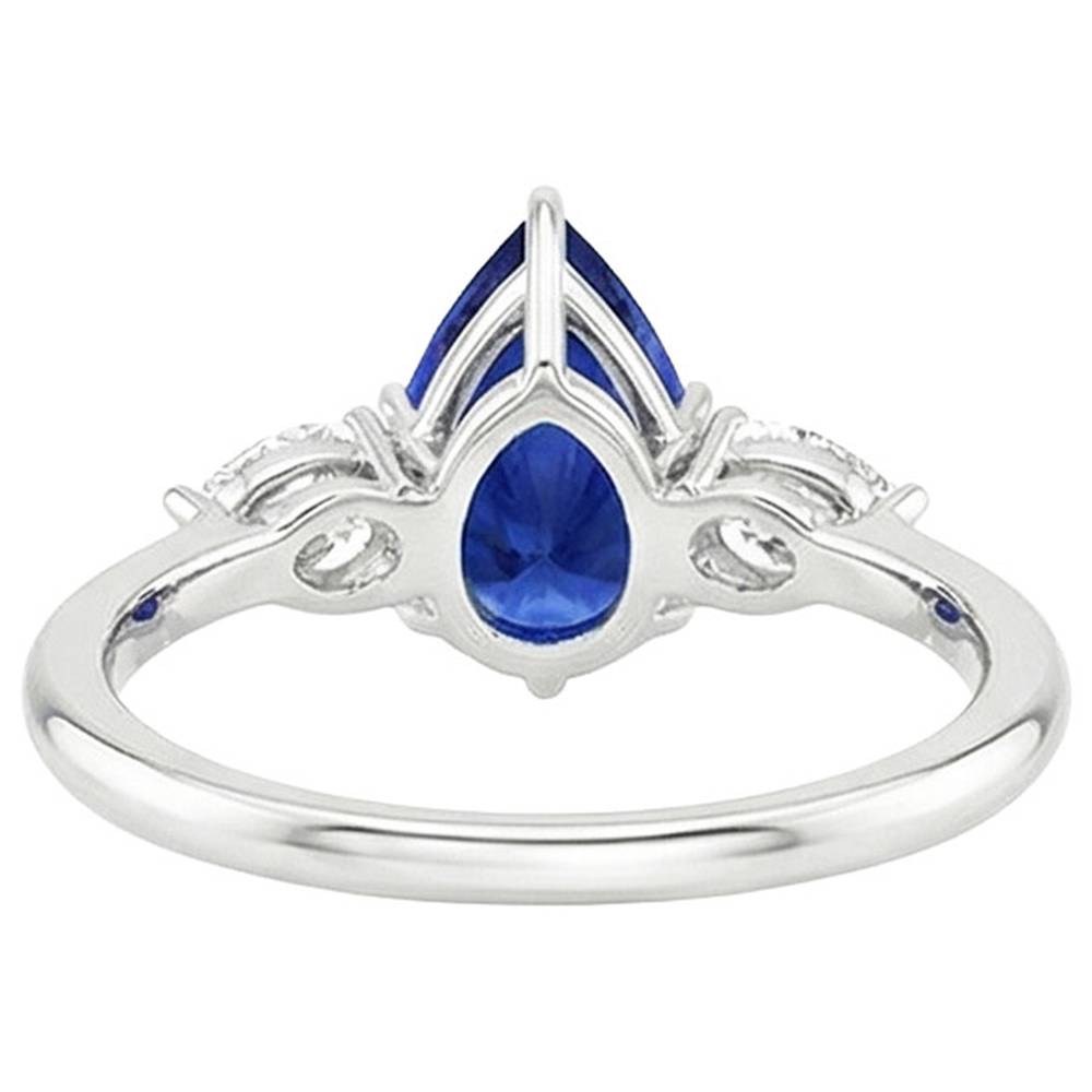 vero pear diamante 4.50carati anello vista dall'alto