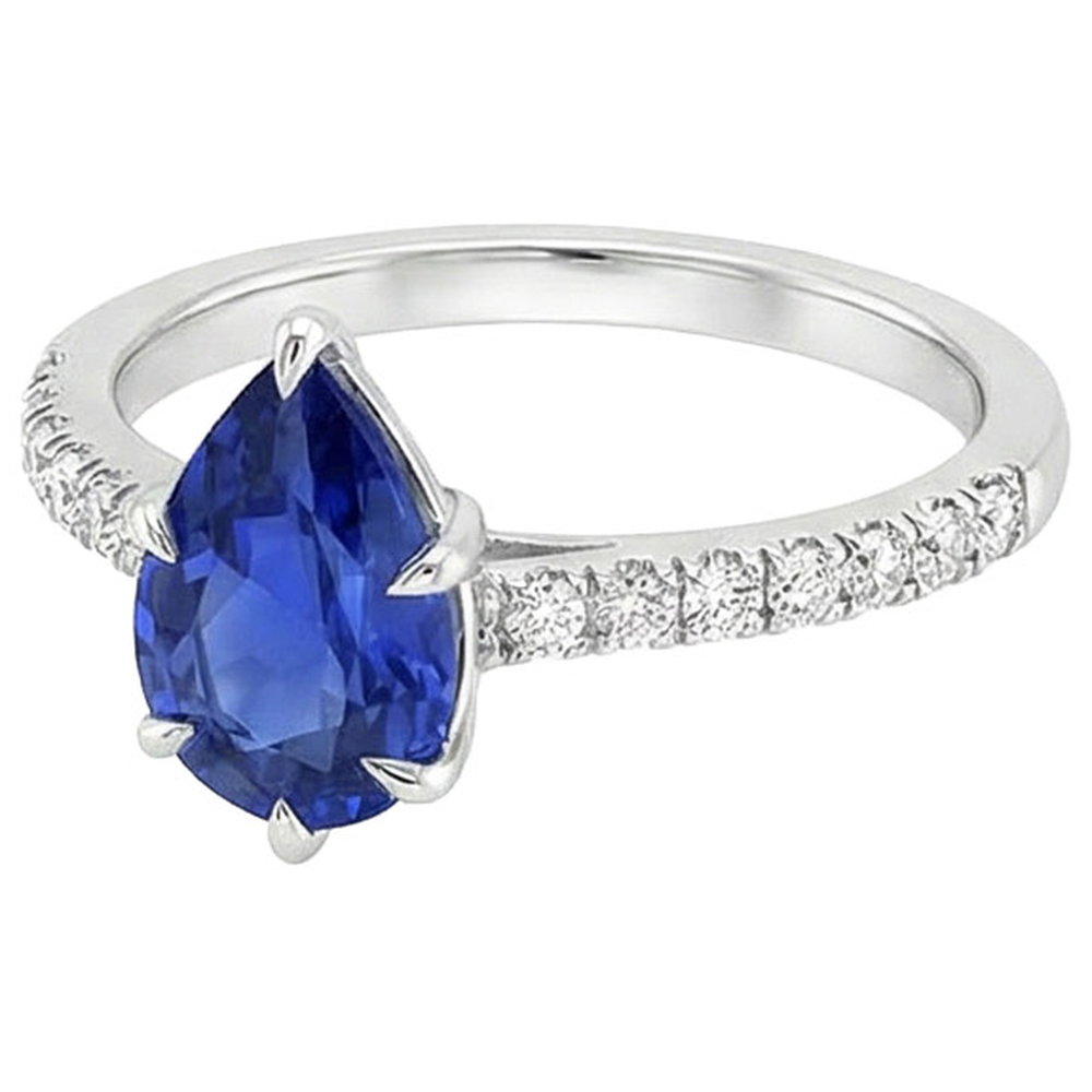 vero pear diamante 5carati anello su bianco