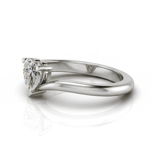 Anello Con Vero Diamante Naturale Autentico ( non creato in laboratorio ) A Cuore Da 1 Carato