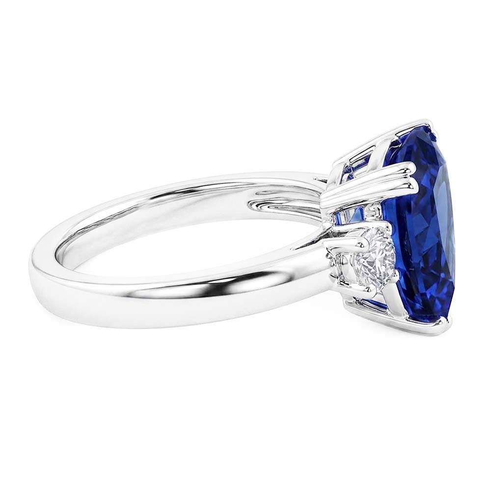 Anello Con Zaffiro Blu Vellutato