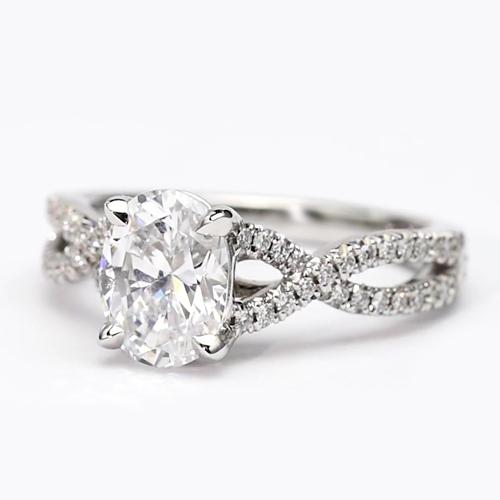 Anello Di Fidanzamento Con Genuino Diamante Da 2,50 Carati. Oro Bianco 14K Con Gambo Ritorto Ovale E Taglio Rotondo