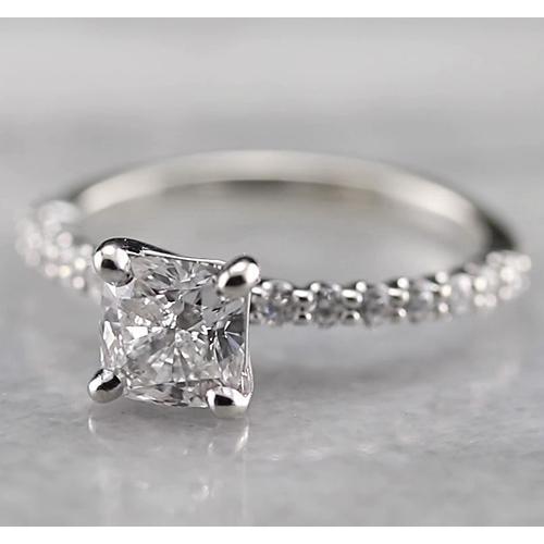 Anello Di Fidanzamento Con Genuino Diamante Radiante Da 1.50 Carati In Oro Bianco 14K