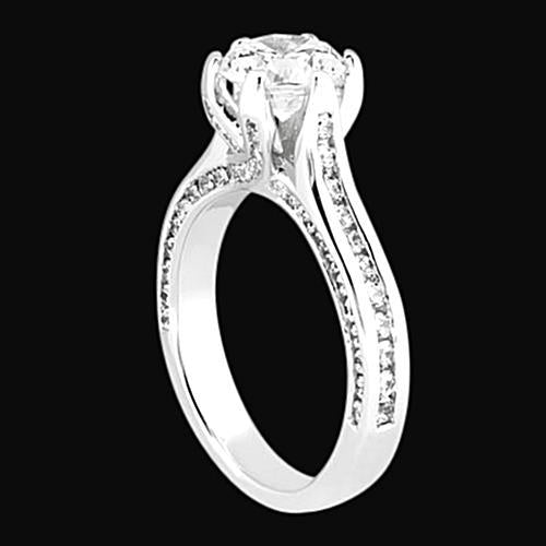 Anello Di Fidanzamento Con Naturale Diamante Rotondo Da 2.26 Carati. Gioielli In Oro Da Donna