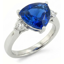 Anello Di Fidanzamento Con Zaffiro Da 6 Carati