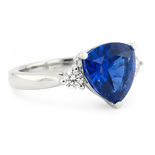 Anello Di Fidanzamento Con Zaffiro Da 6 Carati