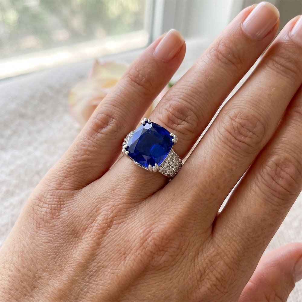 Anello Di Fidanzamento Con Zaffiro Da 6 Carati