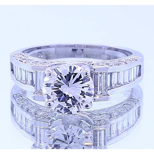 Anello Di Fidanzamento Rotondo E Baguette Naturale Diamante 2.50 Carati