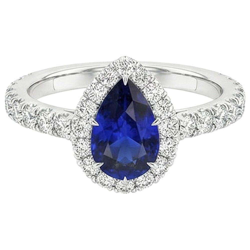 vero pear diamante 4.50carati anello vista di profilo