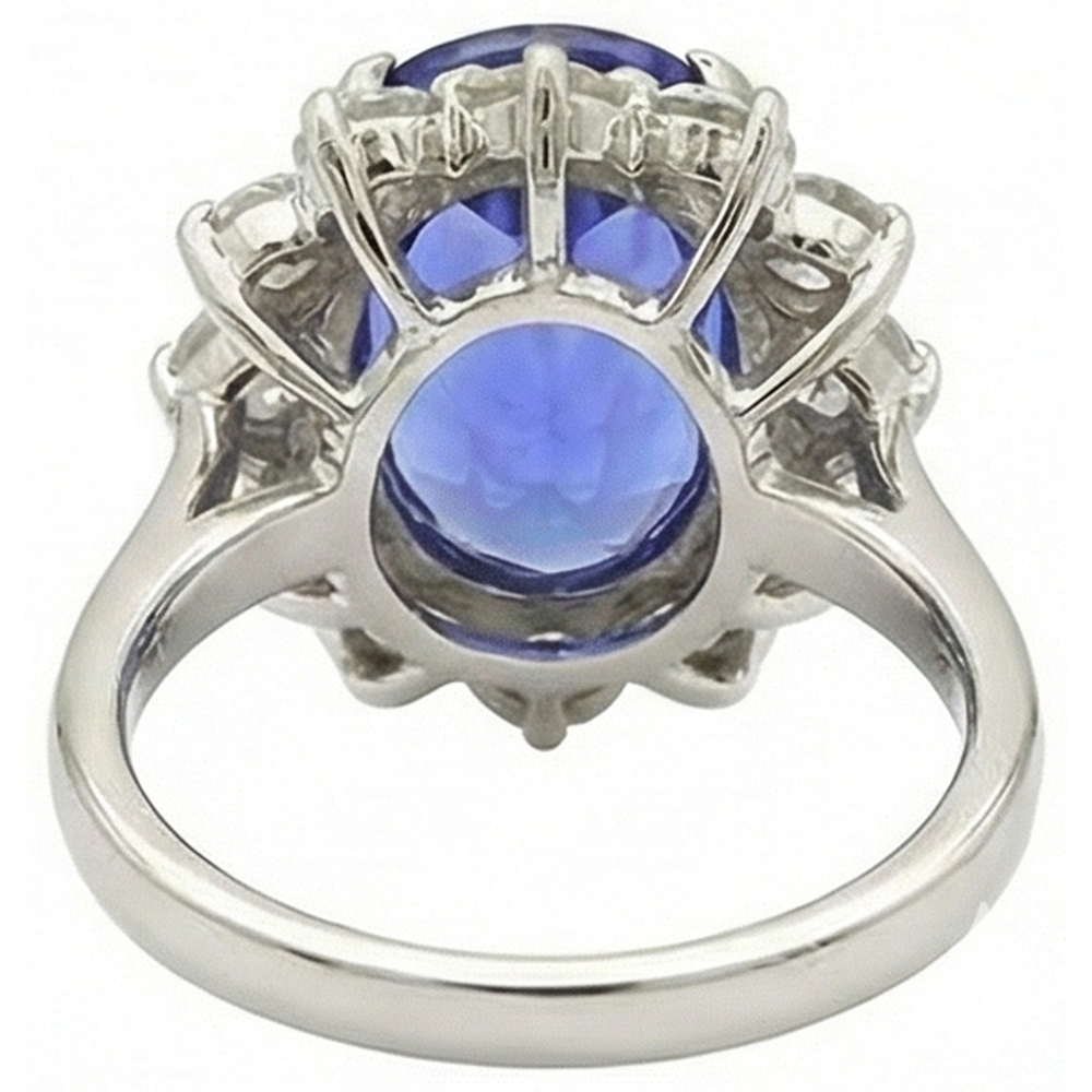 vero round tanzanite 7.50carati anello vista di profilo