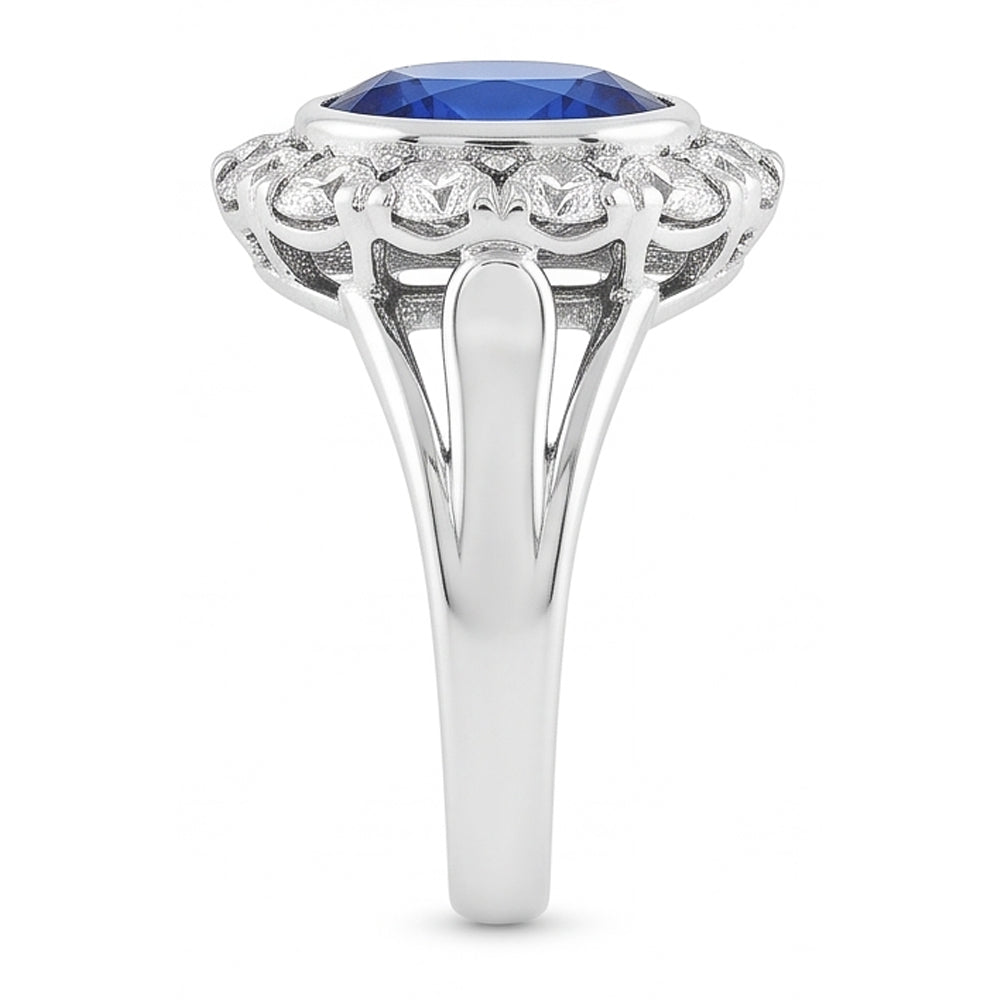 Anello Halo con zaffiro di Ceylon ovale da 4,50 carati e castone con diamanti