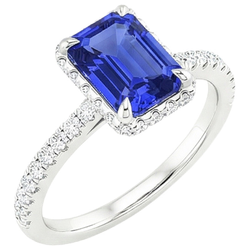 Anello Halo in oro bianco. zaffiro blu smeraldo e diamante 4.25 carati